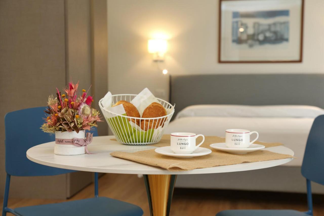 Ancora Suites Bardolino Luaran gambar