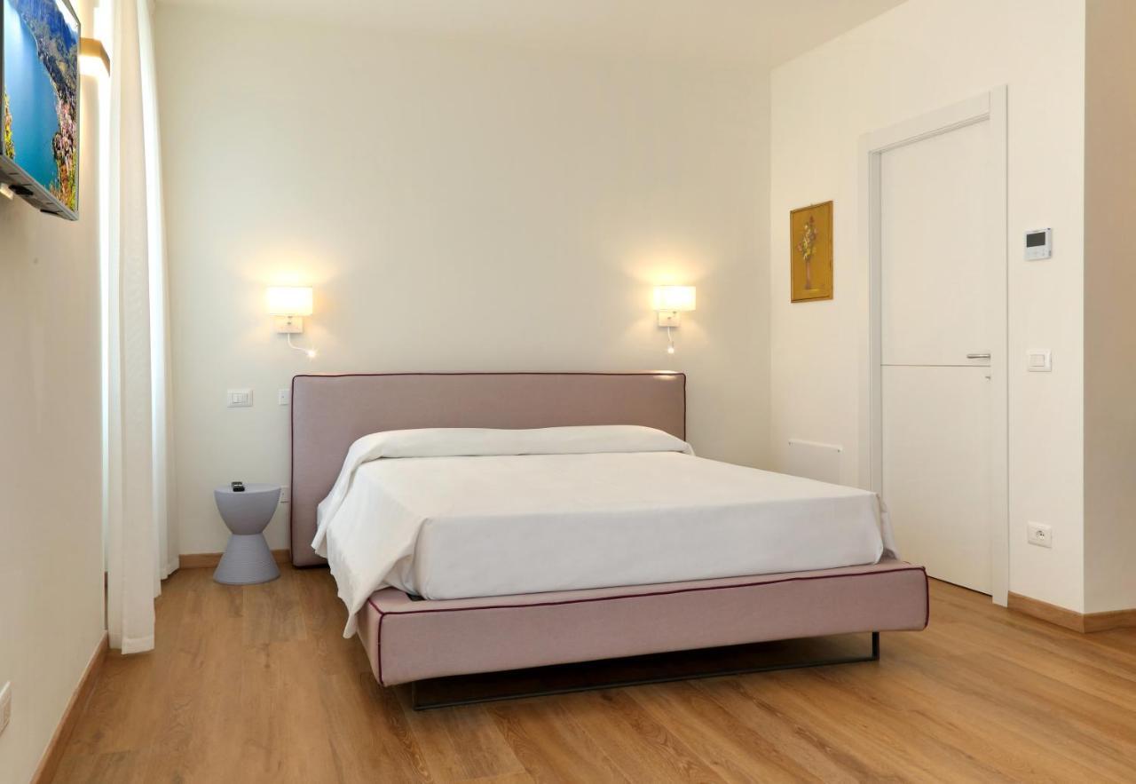 Ancora Suites Bardolino Luaran gambar